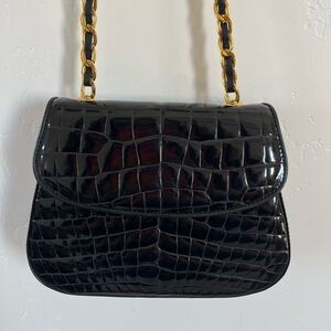 NWT Retta Wolff Black and Gold Chain Alligator Crossbody Shoulder Bag